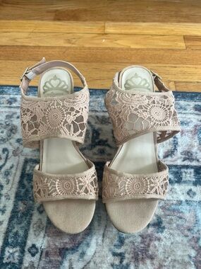 Lace Strap Wedges in Blush - Crowned Comfort